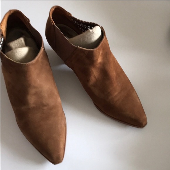 Via Spiga Tan Suede Ankle Boots Size 6.5 - Picture 2 of 8